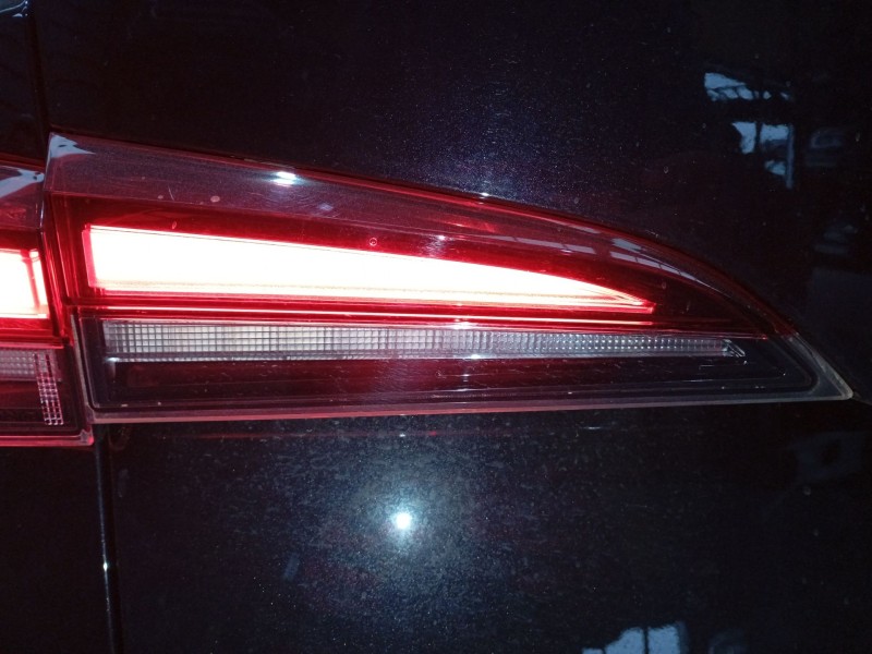 Recambio de piloto trasero izquierdo porton para skoda kamiq (nw4) 1.0 tsi referencia OEM IAM   