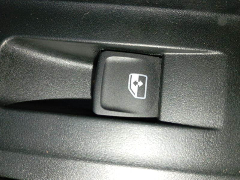 Recambio de mando elevalunas delantero derecho para skoda kamiq (nw4) 1.0 tsi referencia OEM IAM   