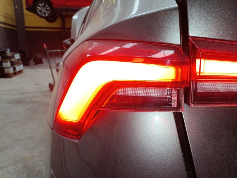 Recambio de piloto trasero izquierdo para skoda kamiq (nw4) 1.0 tsi referencia OEM IAM   