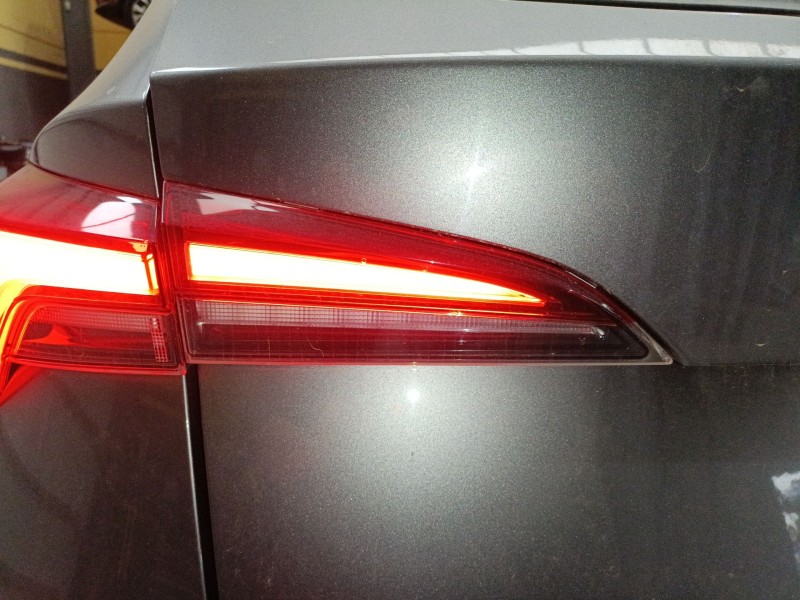 Recambio de piloto trasero izquierdo porton para skoda kamiq (nw4) 1.0 tsi referencia OEM IAM   