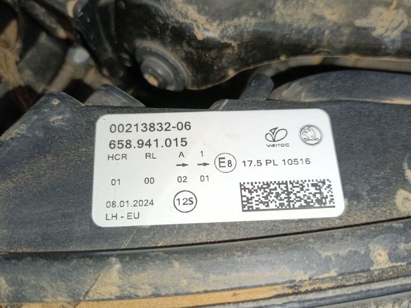 Recambio de faro izquierdo xenon para skoda kamiq (nw4) 1.0 tsi referencia OEM IAM 658941015  