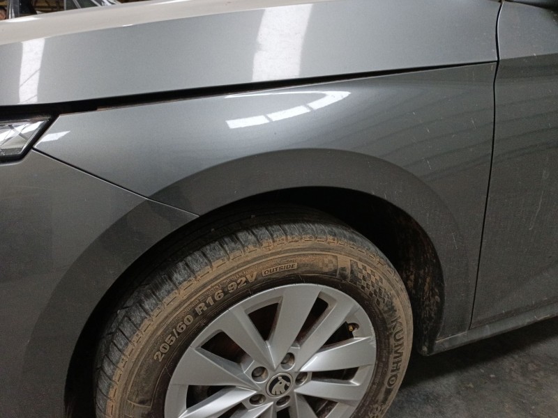 Recambio de aleta delantera izquierda para skoda kamiq (nw4) 1.0 tsi referencia OEM IAM   