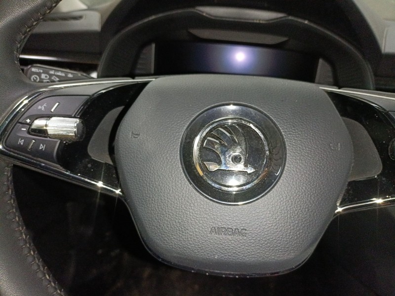 Recambio de kit airbag para skoda kamiq (nw4) 1.0 tsi referencia OEM IAM   