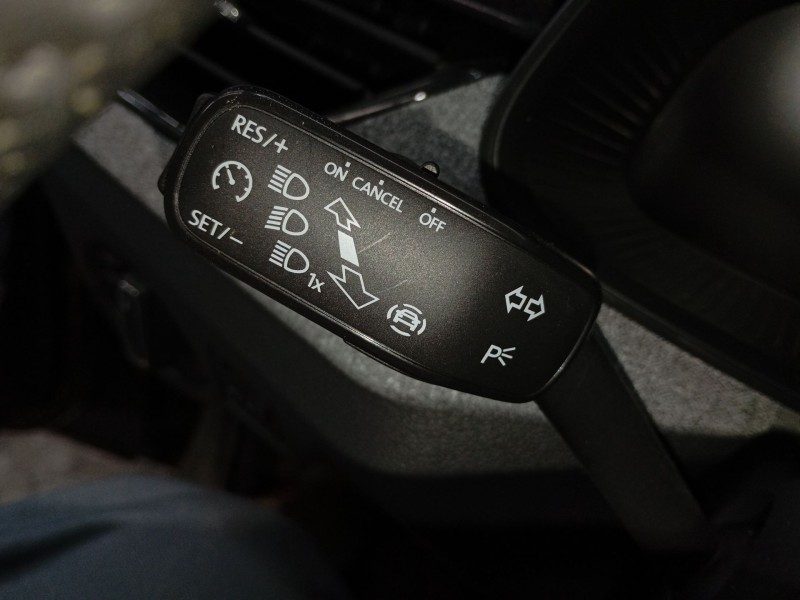 Recambio de mando intermitentes para skoda kamiq (nw4) 1.0 tsi referencia OEM IAM   