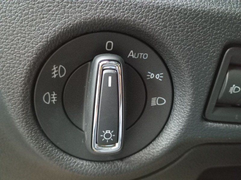 Recambio de mando luces para skoda kamiq (nw4) 1.0 tsi referencia OEM IAM   