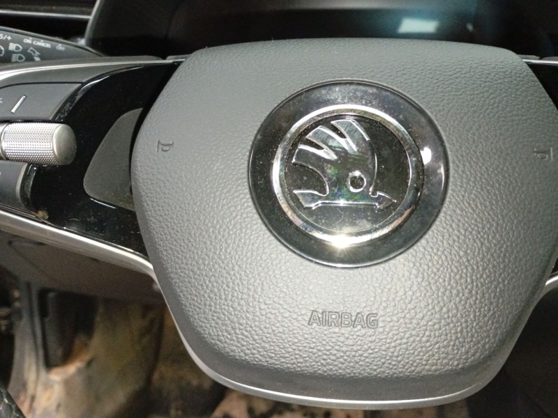 Recambio de kit airbag para skoda kamiq (nw4) 1.0 tsi referencia OEM IAM   