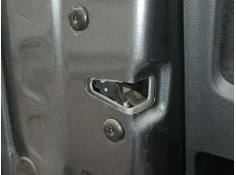 CERRADURA PUERTA DELANTERA IZQUIERDA 