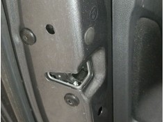 CERRADURA PUERTA TRASERA IZQUIERDA 