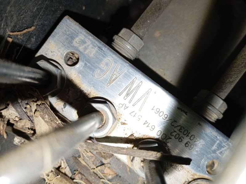 Recambio de abs para skoda kamiq (nw4) 1.0 tsi referencia OEM IAM 2Q0614517AP  