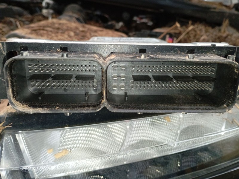 Recambio de centralita motor uce para skoda kamiq (nw4) 1.0 tsi referencia OEM IAM 05C907309F 0261S107K0 