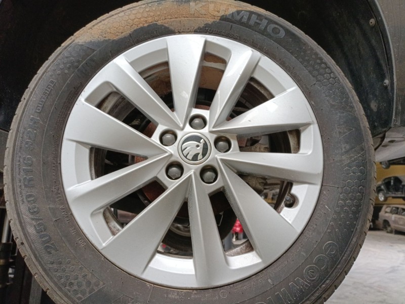 Recambio de llanta sin neumatico para skoda kamiq (nw4) 1.0 tsi referencia OEM IAM 16 PULGADAS  