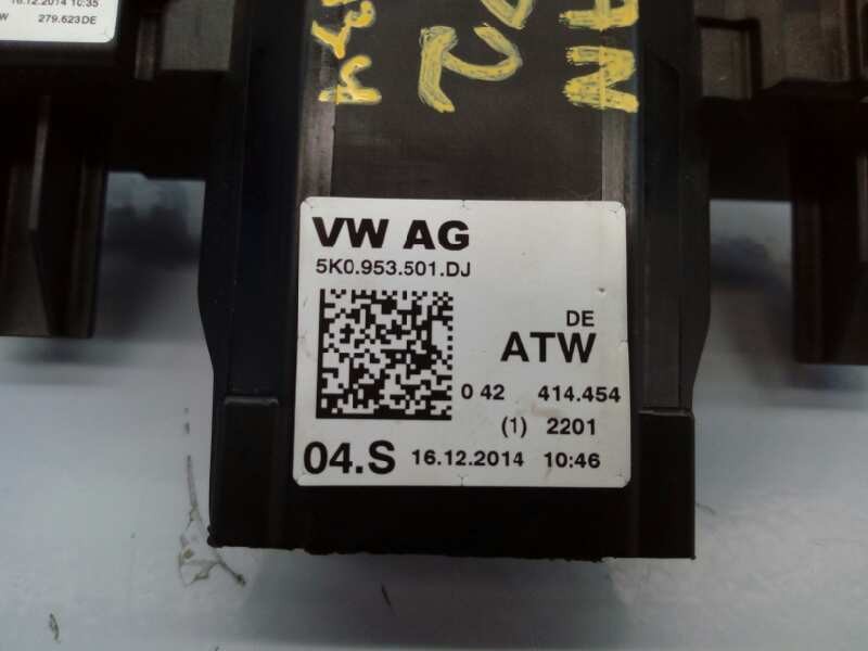 Recambio de mando intermitentes para volkswagen tiguan (5n2) advance bluemotion referencia OEM IAM 5K0953501  E2-A1-13-4