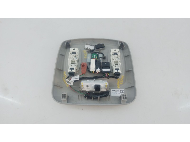 Recambio de luz interior para renault kadjar (ha_, hl_) 1.5 blue dci 115 referencia OEM IAM   