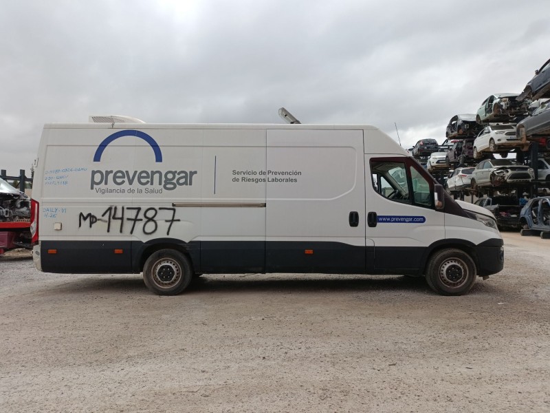 iveco daily vi caja/chasis del año 2016