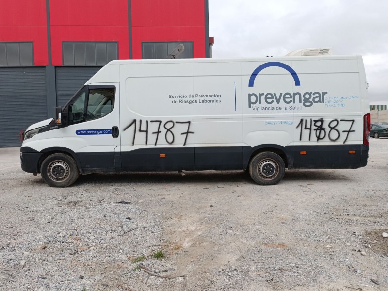 iveco daily vi caja/chasis del año 2016