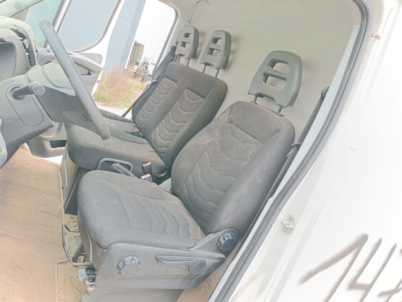 iveco daily vi caja/chasis del año 2016