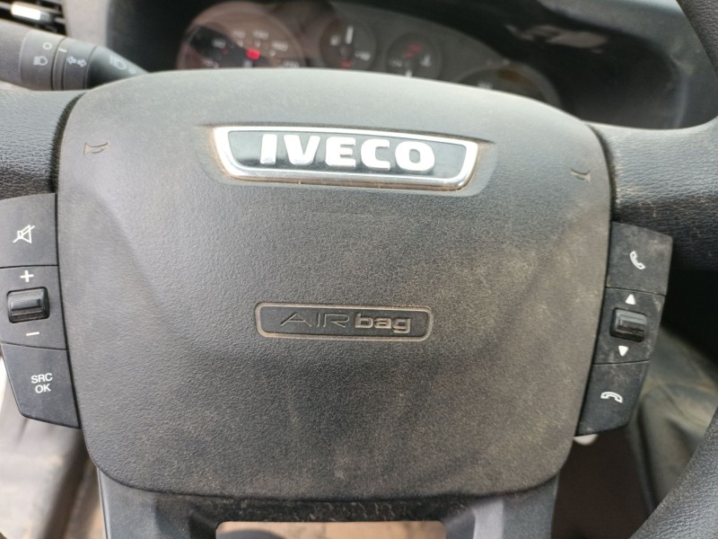 Recambio de airbag delantero izquierdo para iveco daily vi caja/chasis 33s13, 35s13, 35c13 referencia OEM IAM   