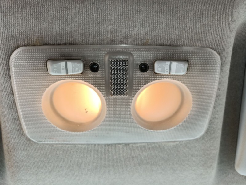 Recambio de luz interior para iveco daily vi caja/chasis 33s13, 35s13, 35c13 referencia OEM IAM   