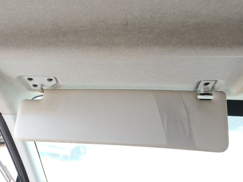 Recambio de parasol izquierdo para iveco daily vi caja/chasis 33s13, 35s13, 35c13 referencia OEM IAM   