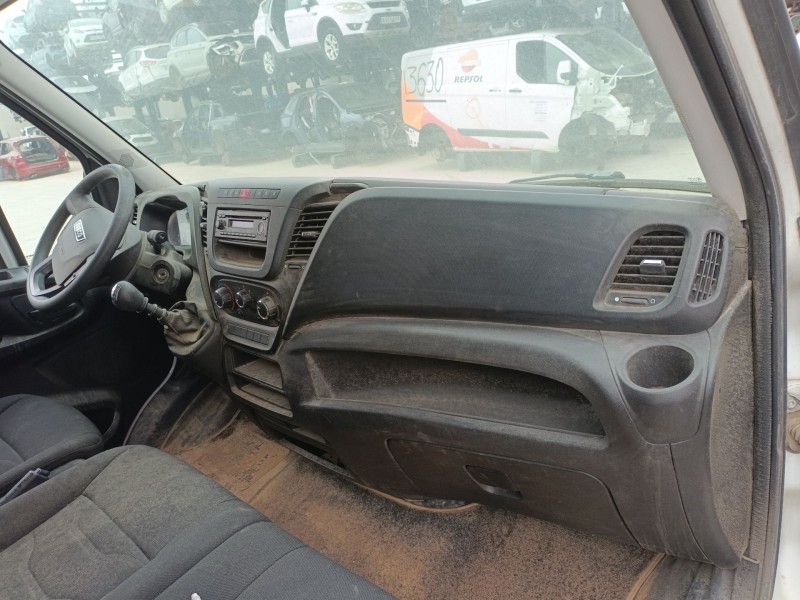 Recambio de salpicadero para iveco daily vi caja/chasis 33s13, 35s13, 35c13 referencia OEM IAM   