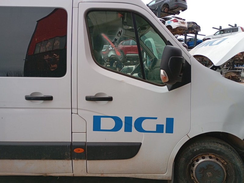 Recambio de puerta delantera derecha para renault master iii furgoneta (fv) 2.3 dci 135 fwd (fv0n, fv08) referencia OEM IAM   
