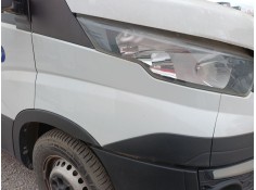 Recambio de aleta delantera derecha para iveco daily vi caja/chasis 33s13, 35s13, 35c13 referencia OEM IAM    2