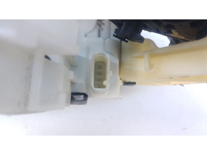 Recambio de cerradura puerta trasera derecha para mercedes-benz clase e (w212) e 350 cgi (212.057) referencia OEM IAM   