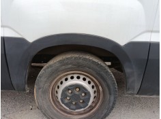 Recambio de aletin trasero izquierdo para iveco daily vi caja/chasis 33s13, 35s13, 35c13 referencia OEM IAM   