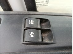 Recambio de mando elevalunas delantero izquierdo para iveco daily vi caja/chasis 33s13, 35s13, 35c13 referencia OEM IAM   