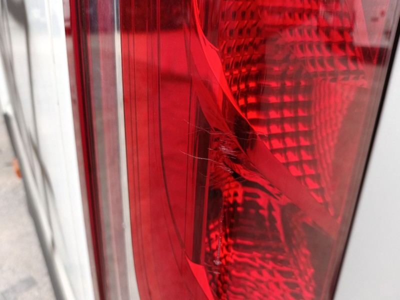 Recambio de piloto trasero izquierdo para iveco daily vi caja/chasis 33s13, 35s13, 35c13 referencia OEM IAM   