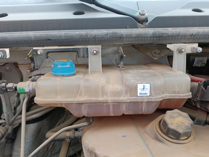 Recambio de deposito expansion para iveco daily vi caja/chasis 33s13, 35s13, 35c13 referencia OEM IAM   