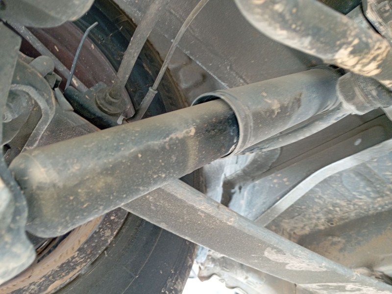 Recambio de amortiguador trasero izquierdo para renault master iii furgoneta (fv) 2.3 dci 135 fwd (fv0n, fv08) referencia OEM IA