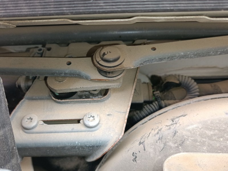 Recambio de motor limpia delantero para iveco daily vi caja/chasis 33s13, 35s13, 35c13 referencia OEM IAM   