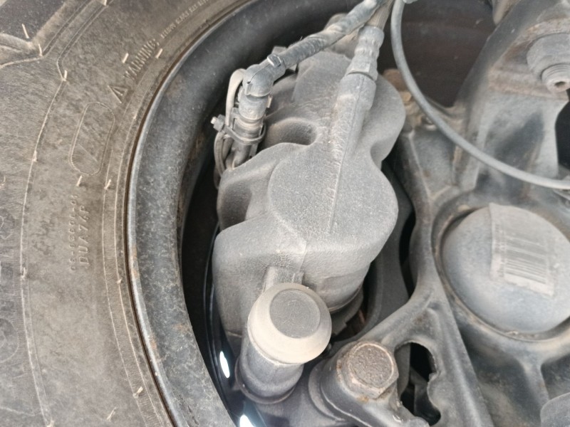 Recambio de pinza freno delantera izquierda para iveco daily vi caja/chasis 33s13, 35s13, 35c13 referencia OEM IAM   