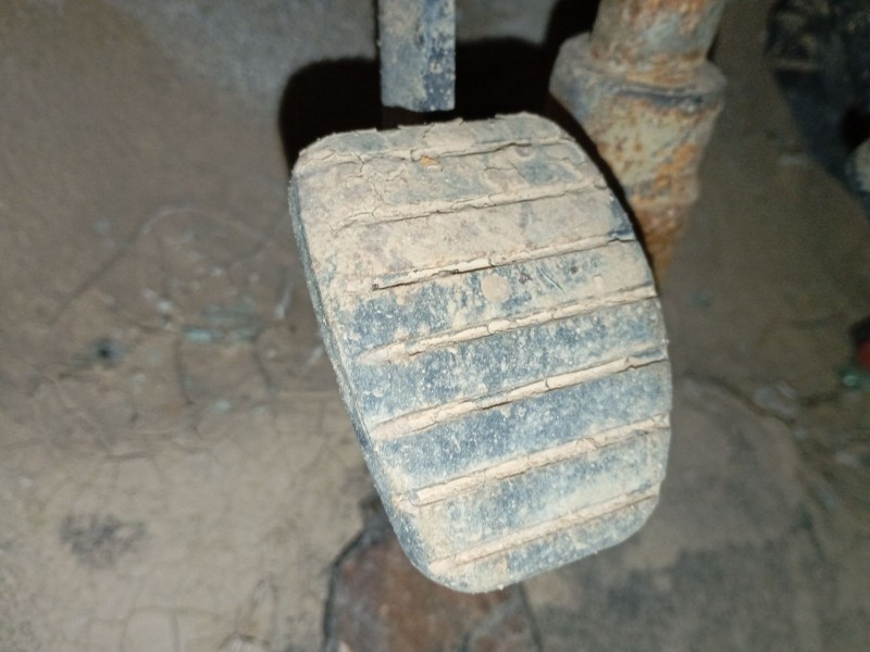 Recambio de pedal embrague para dacia sandero ii (b8_) 1.5 dci referencia OEM IAM   