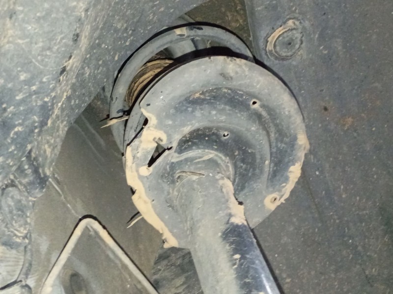 Recambio de amortiguador delantero derecho para dacia sandero ii (b8_) 1.5 dci referencia OEM IAM   