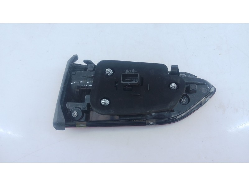 Recambio de piloto trasero izquierdo porton para volkswagen touareg r-line 4 motion referencia OEM IAM   