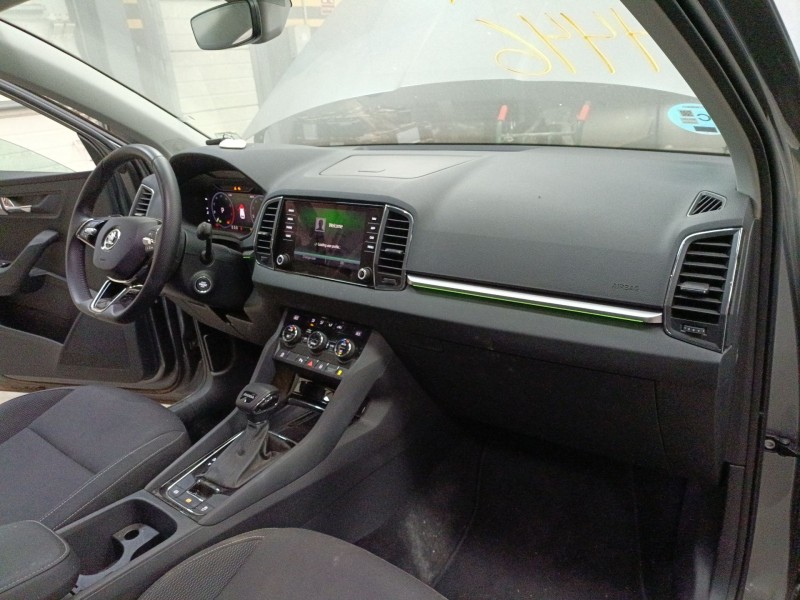 skoda karoq (nu7, nd7) del año 2024