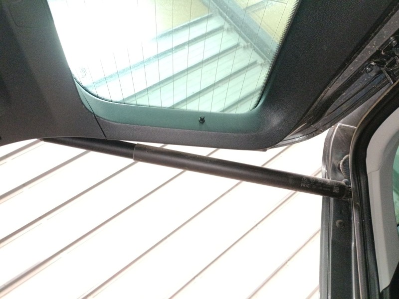 Recambio de amortiguador porton trasero izquierdo para skoda karoq (nu7, nd7) 1.5 tsi referencia OEM IAM   