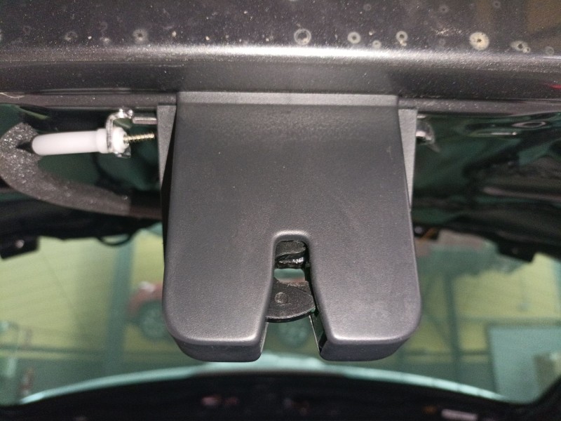 Recambio de cerradura maletero / porton para skoda karoq (nu7, nd7) 1.5 tsi referencia OEM IAM   