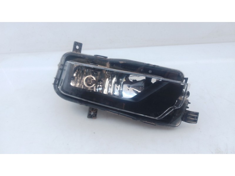 Recambio de faro antiniebla derecho para volkswagen crafter caja/chasis (sz_) 2.0 tdi rwd referencia OEM IAM   