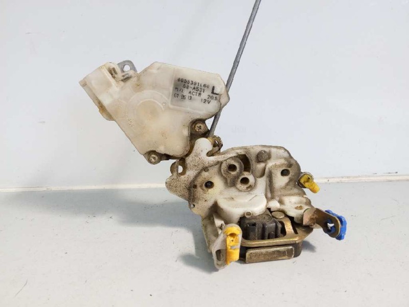 Recambio de cerradura puerta delantera izquierda para nissan terrano/terrano.ii (r20) luxury referencia OEM IAM 8055391L66 89A53