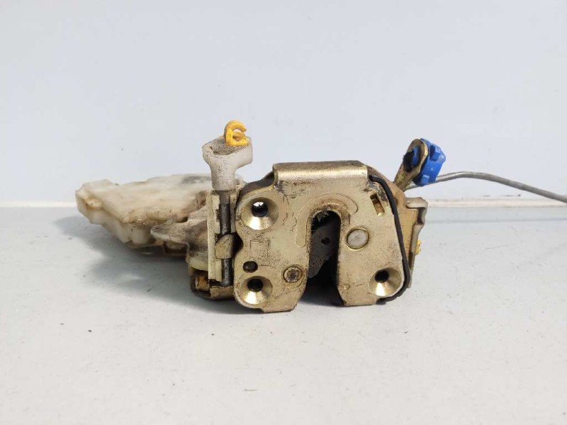 Recambio de cerradura puerta delantera izquierda para nissan terrano/terrano.ii (r20) luxury referencia OEM IAM 8055391L66 89A53