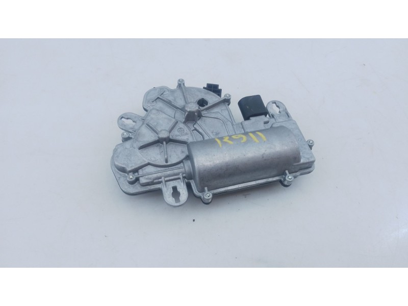 Recambio de motor cierre centralizado porton para volkswagen touareg r-line 4 motion referencia OEM IAM   