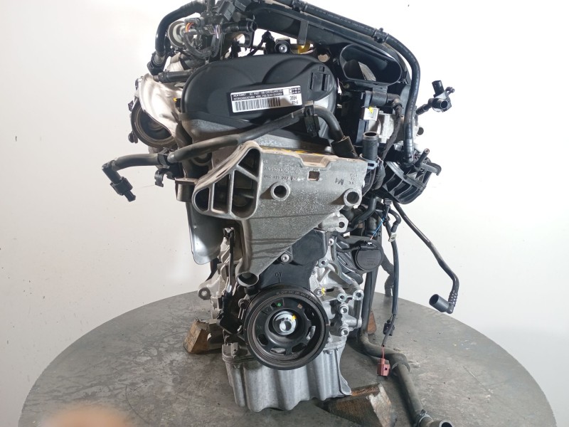 Recambio de motor completo para volkswagen t-cross (c11, d31) 1.0 tsi referencia OEM IAM DKLA  