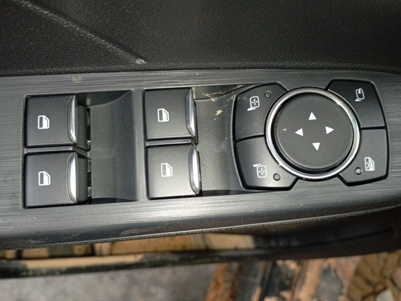 Recambio de mando elevalunas delantero izquierdo para ford kuga iii (dfk) 2.5 duratec plug-in-hybrid referencia OEM IAM   