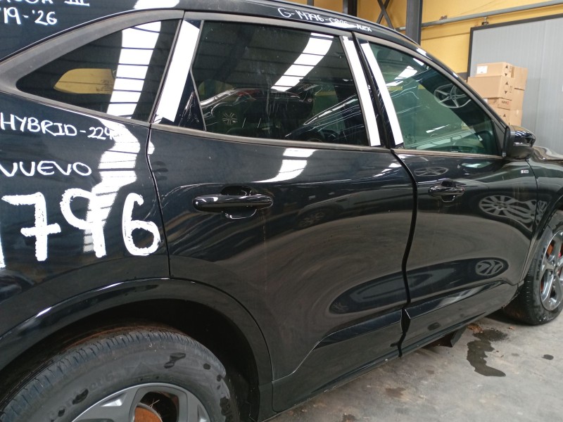 Recambio de puerta trasera derecha para ford kuga iii (dfk) 2.5 duratec plug-in-hybrid referencia OEM IAM   