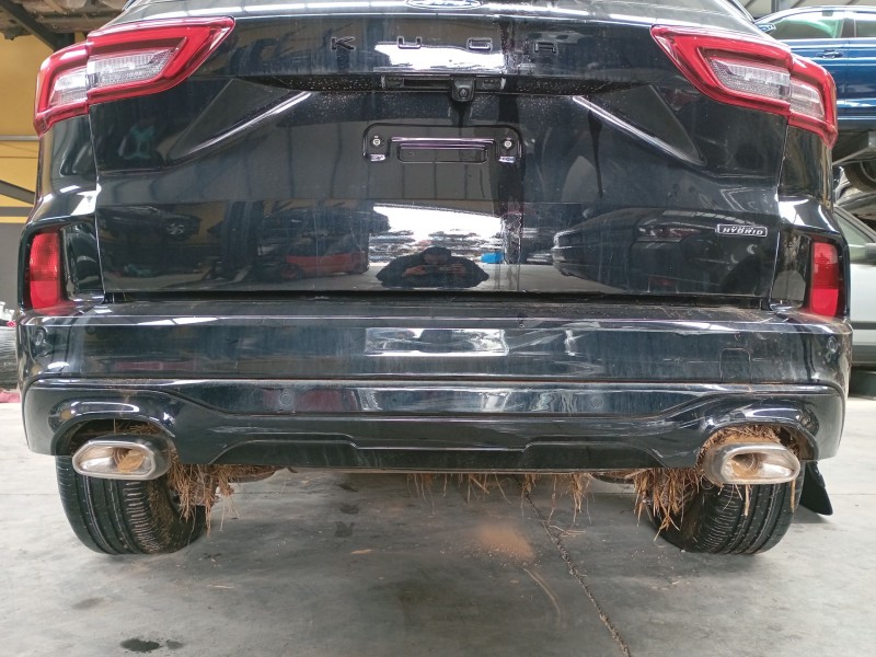 Recambio de paragolpes trasero para ford kuga iii (dfk) 2.5 duratec plug-in-hybrid referencia OEM IAM   