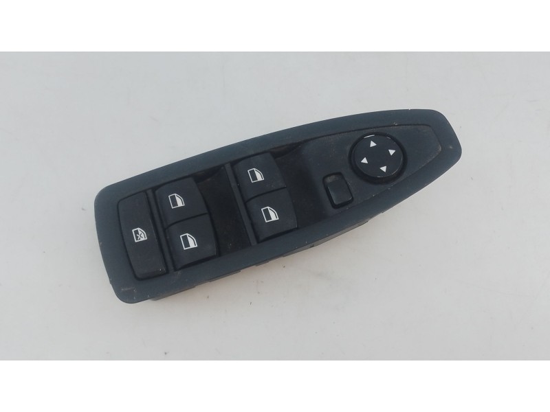 Recambio de mando elevalunas delantero izquierdo para bmw 1 (f20) 116 d referencia OEM IAM   