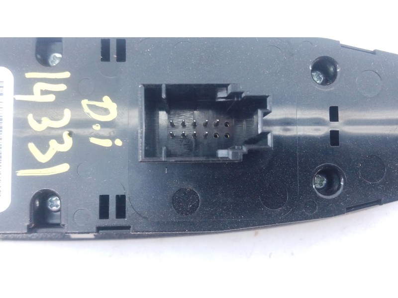 Recambio de mando elevalunas delantero izquierdo para bmw 1 (f20) 116 d referencia OEM IAM   